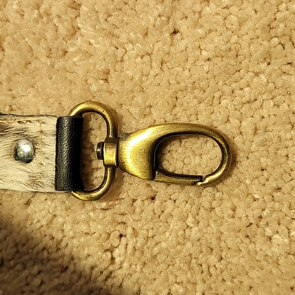 Brindle Cowhide keychain - Picture 2 of 4